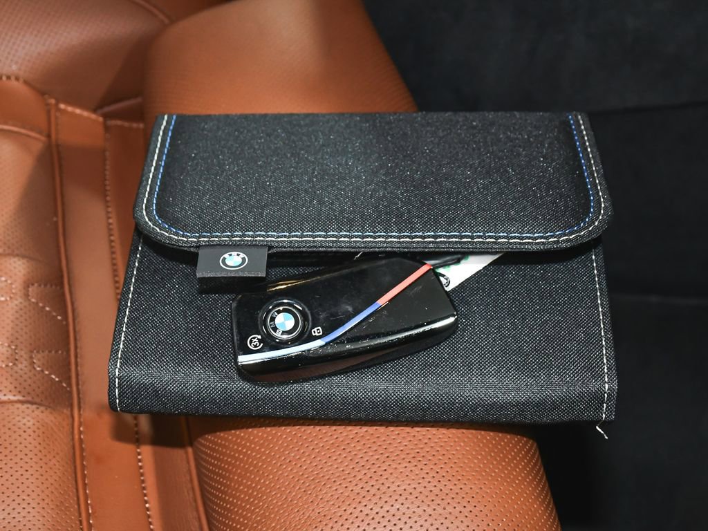 Used 2026 BMW X7 M60i AWD/4WD image 73
