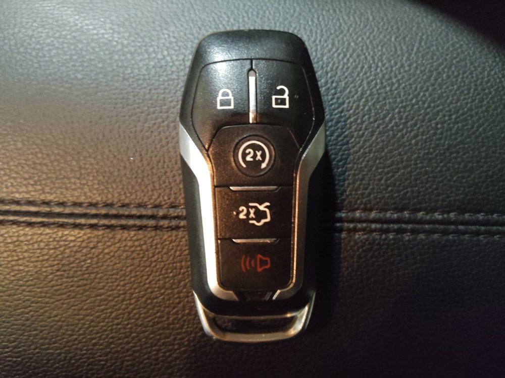 Used 2017 Ford Mustang Premium image 32