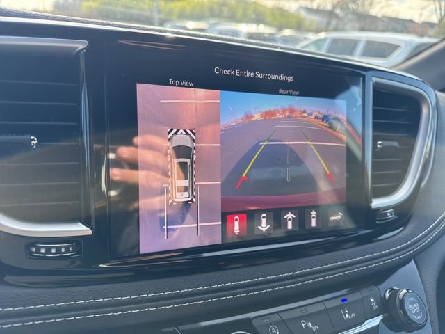 New 2026 Chrysler Pacifica Select image 19