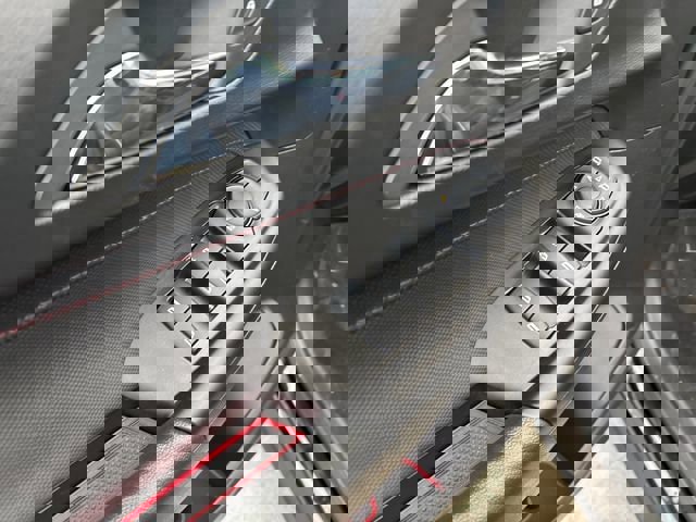 Certified 2023 Chevrolet TrailBlazer RS w/ Convenience Package image 11