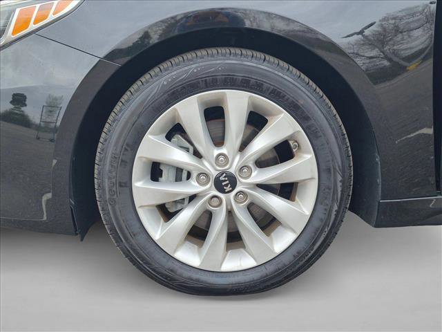 Used 2017 Kia Optima EX w/ Premium Package image 25