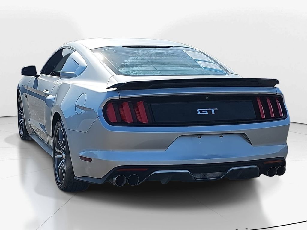 Used 2017 Ford Mustang GT image 7
