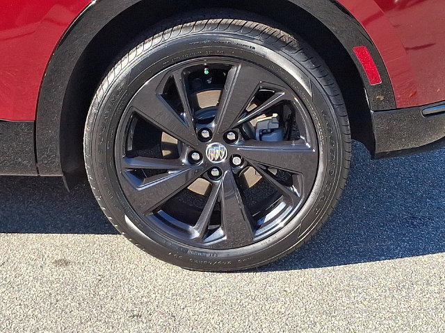 Used 2023 Buick Envision Essence w/ Sport Touring Package FWD image 8