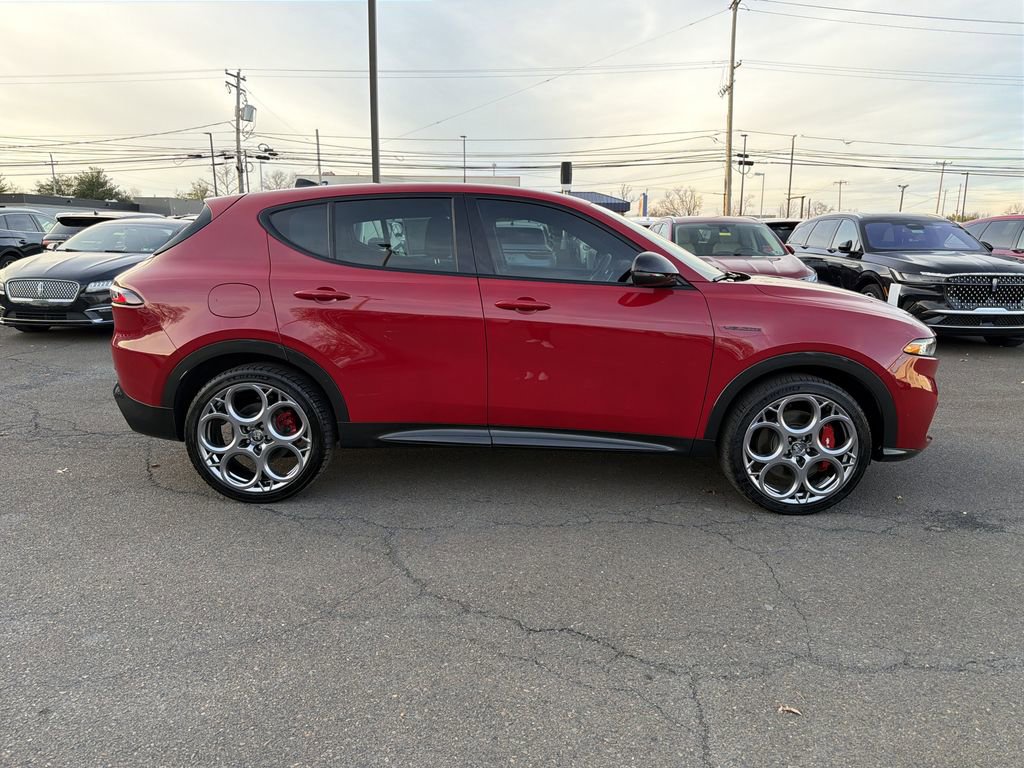 Used 2024 Alfa Romeo Tonale Veloce image 6