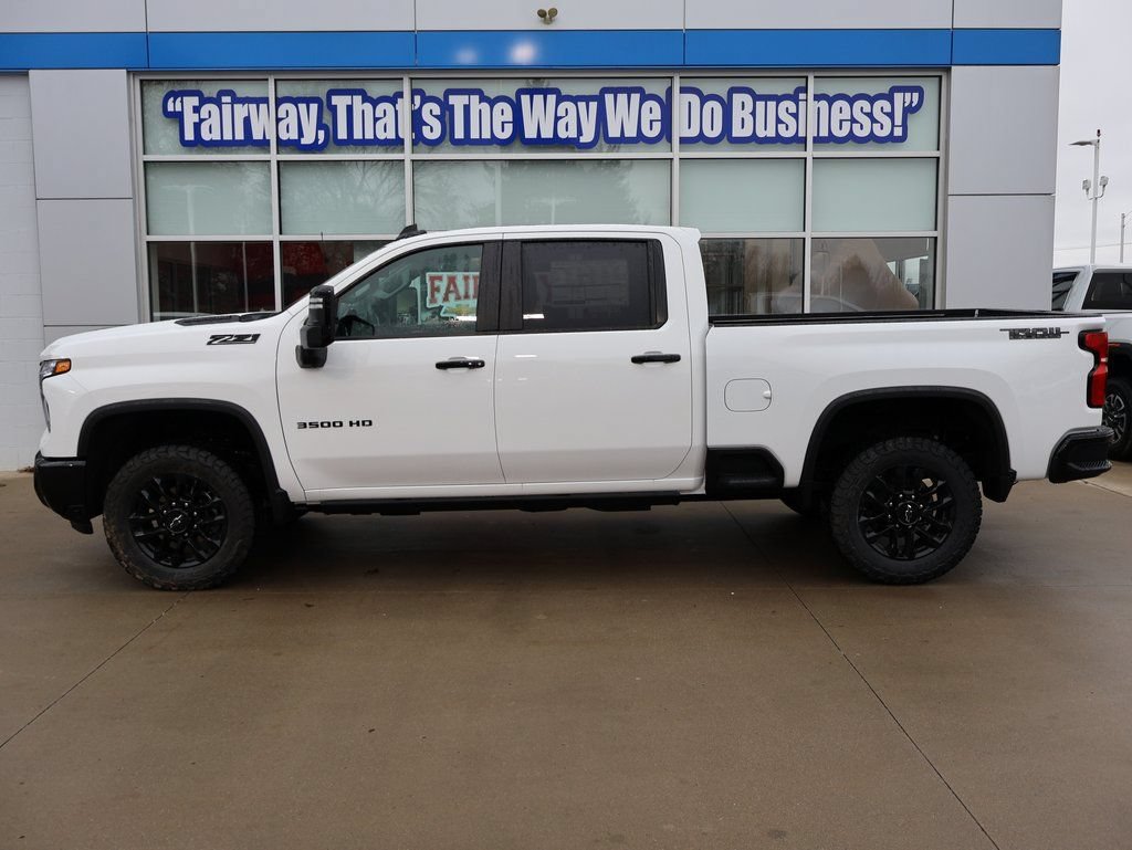 New 2026 Chevrolet Silverado 3500 LT w/ Trail Boss Package AWD/4WD image 8