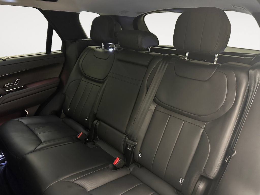 Used 2024 Land Rover Range Rover Sport Dynamic SE AWD/4WD image 13