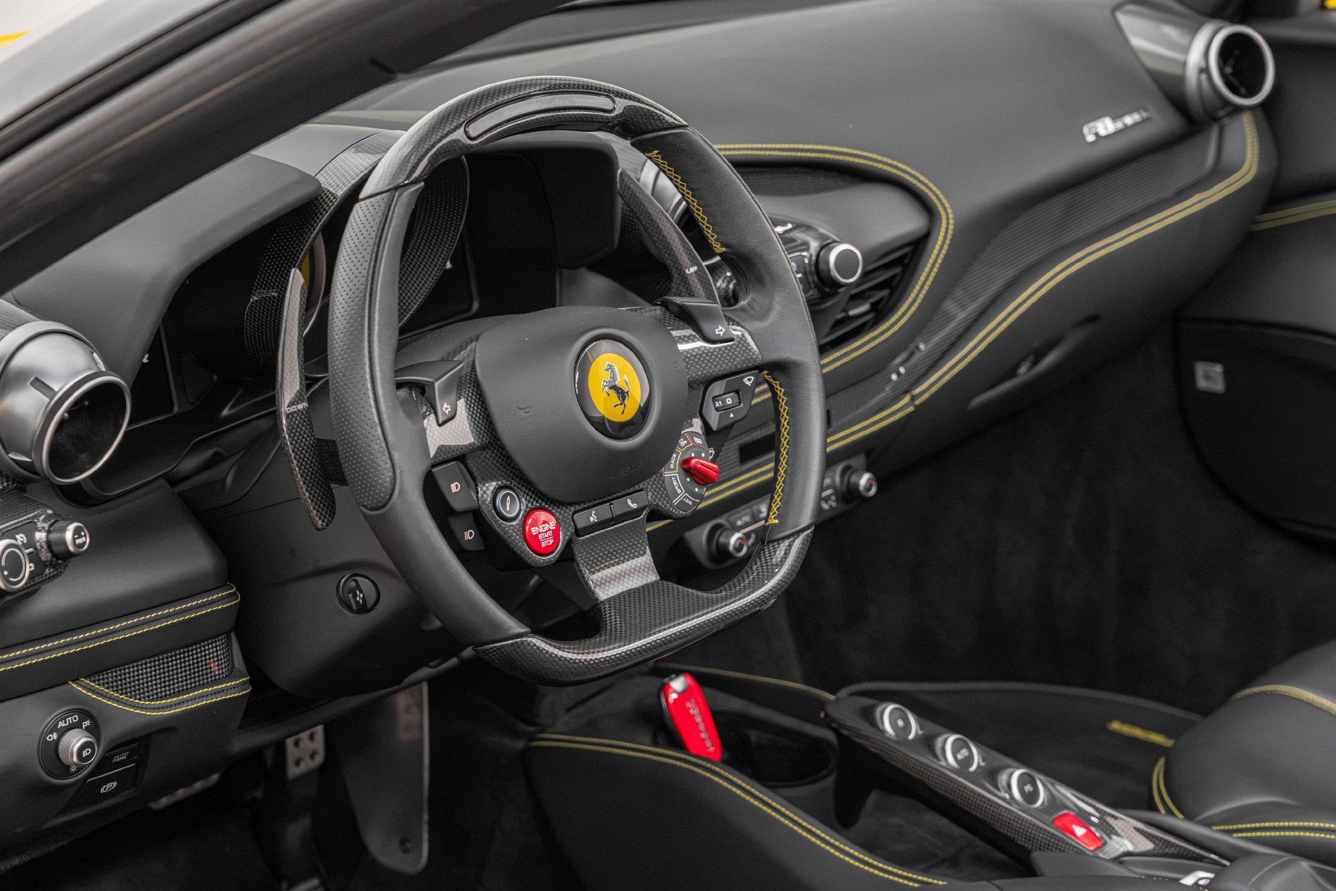 Certified 2021 Ferrari F8 Tributo RWD image 4