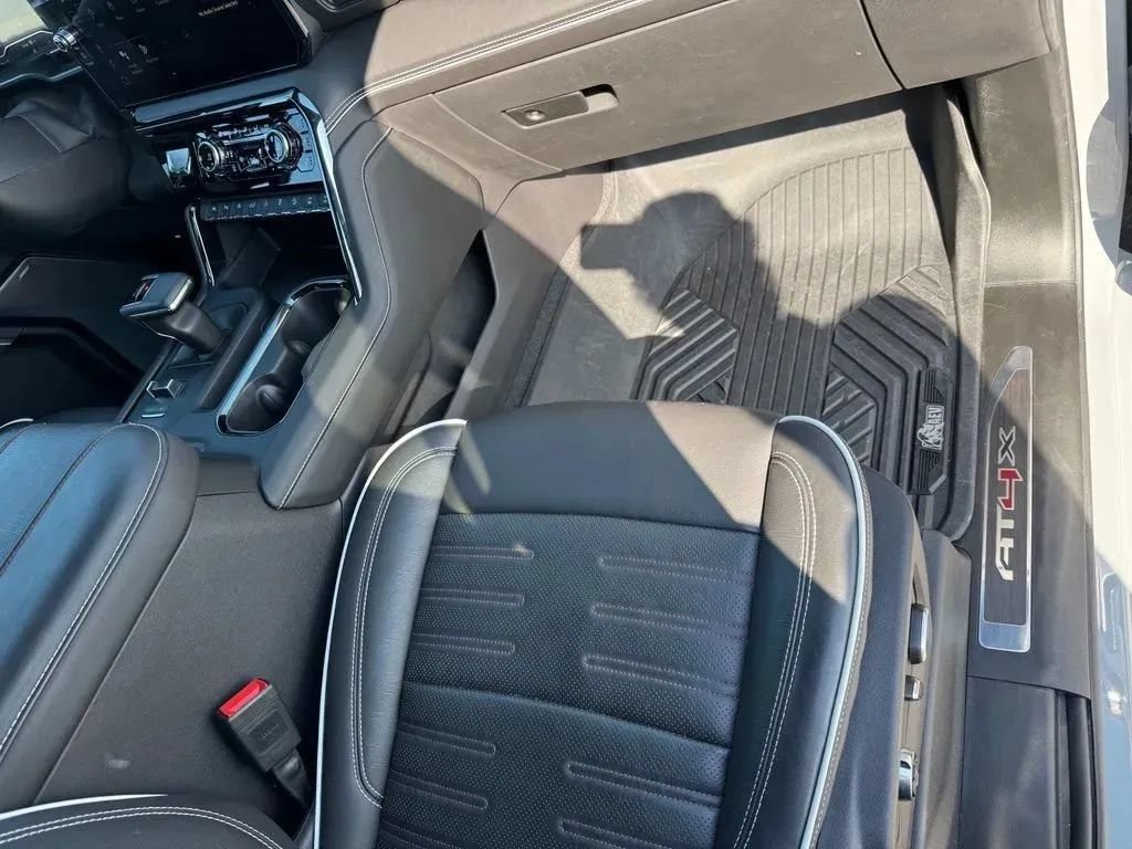 Used 2024 GMC Sierra 1500 AT4X w/ AT4X AEV Edition AWD/4WD image 15