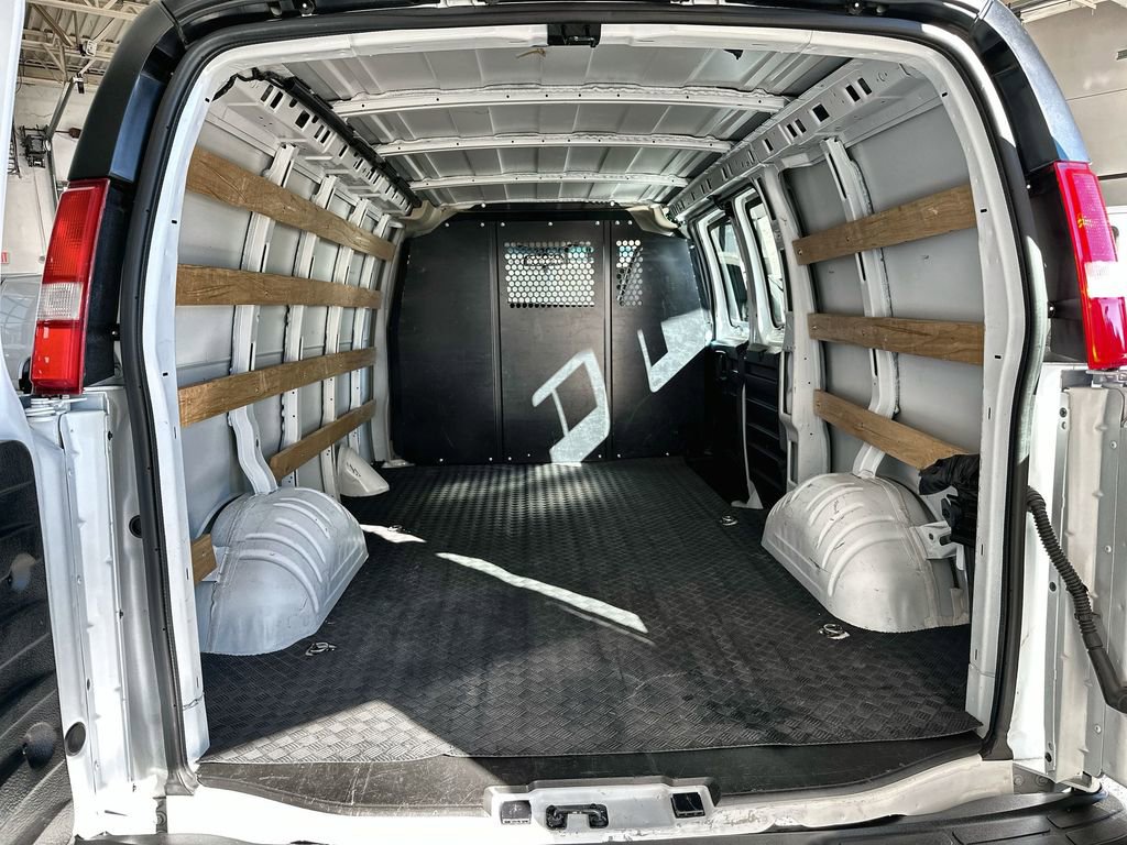 Used 2024 Chevrolet Express 2500 w/ Driver Convenience Package image 19