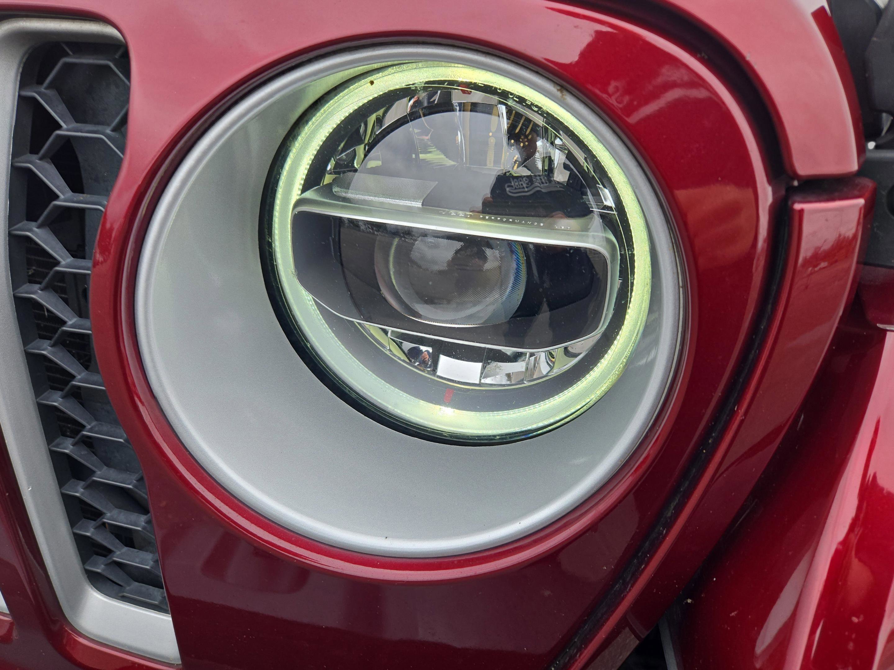 Used 2021 Jeep Wrangler Unlimited Sahara w/ Cold Weather Group image 10