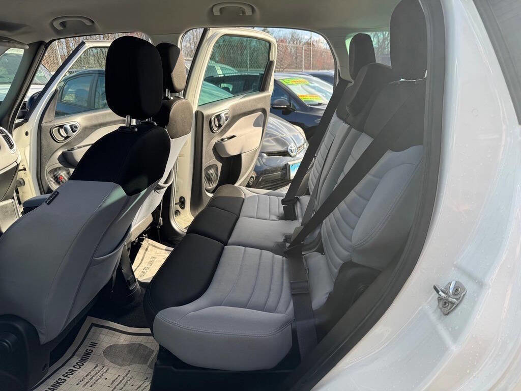 Used 2014 FIAT 500L Easy w/ Popular Equipment Group image 30