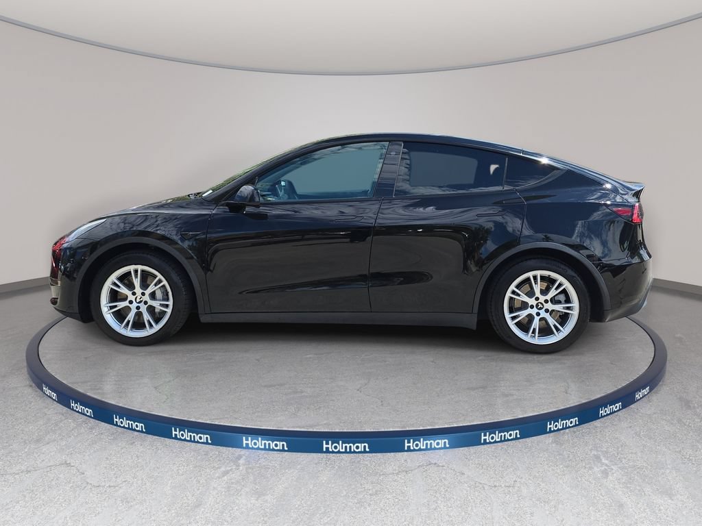 Used 2021 Tesla Model Y Long Range AWD/4WD image 9