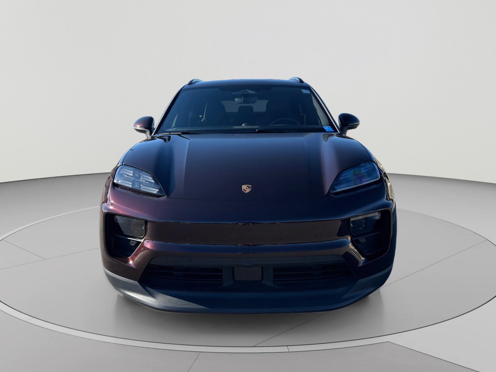 Used 2025 Porsche Macan Electric RWD image 8
