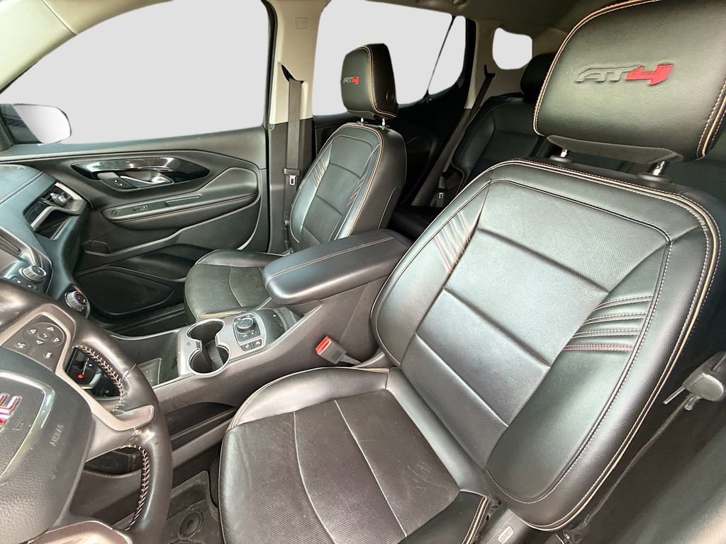 Used 2022 GMC Terrain AT4 image 19