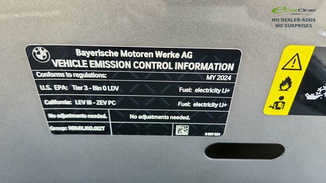 Used 2024 BMW i7 M70 w/ Executive Package image 62