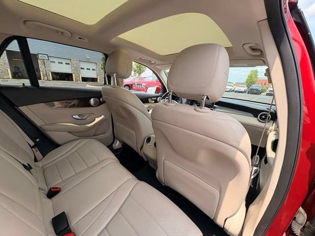 Used 2016 Mercedes-Benz GLC 300 4MATIC image 14