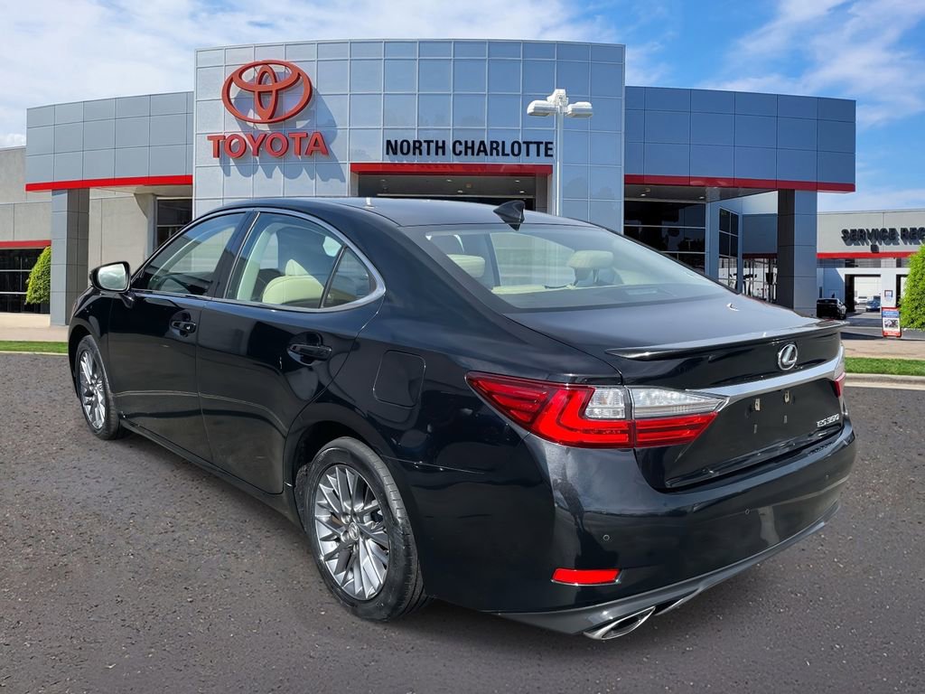 Used 2018 Lexus ES 350 w/ Premier Package image 7