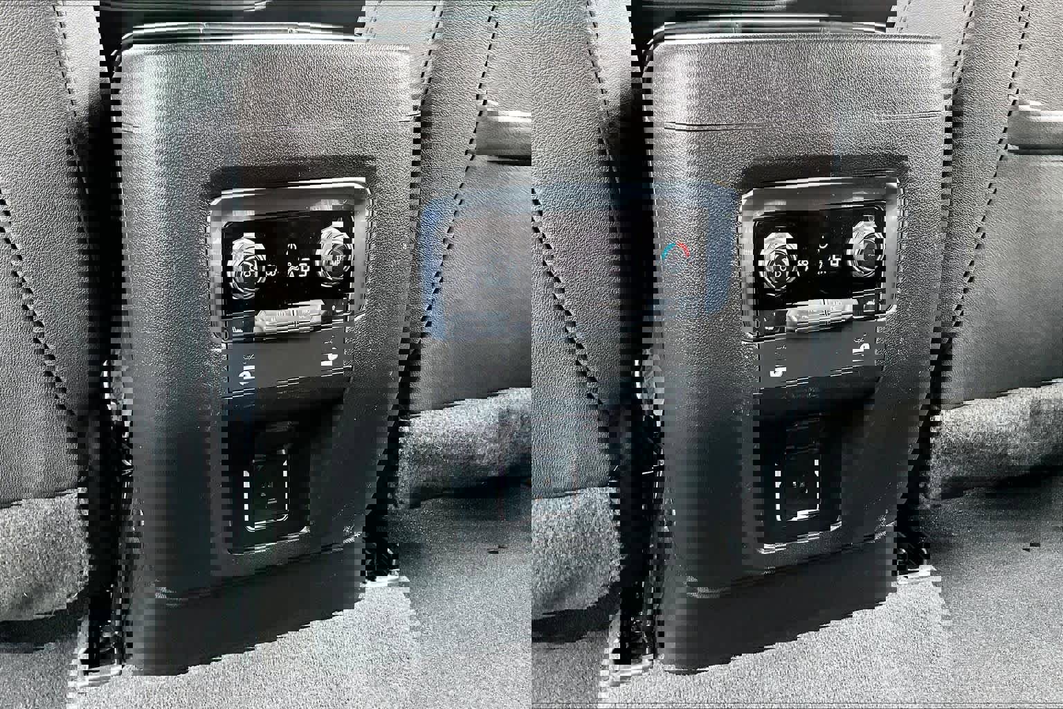 Used 2023 Chevrolet Tahoe High Country image 15