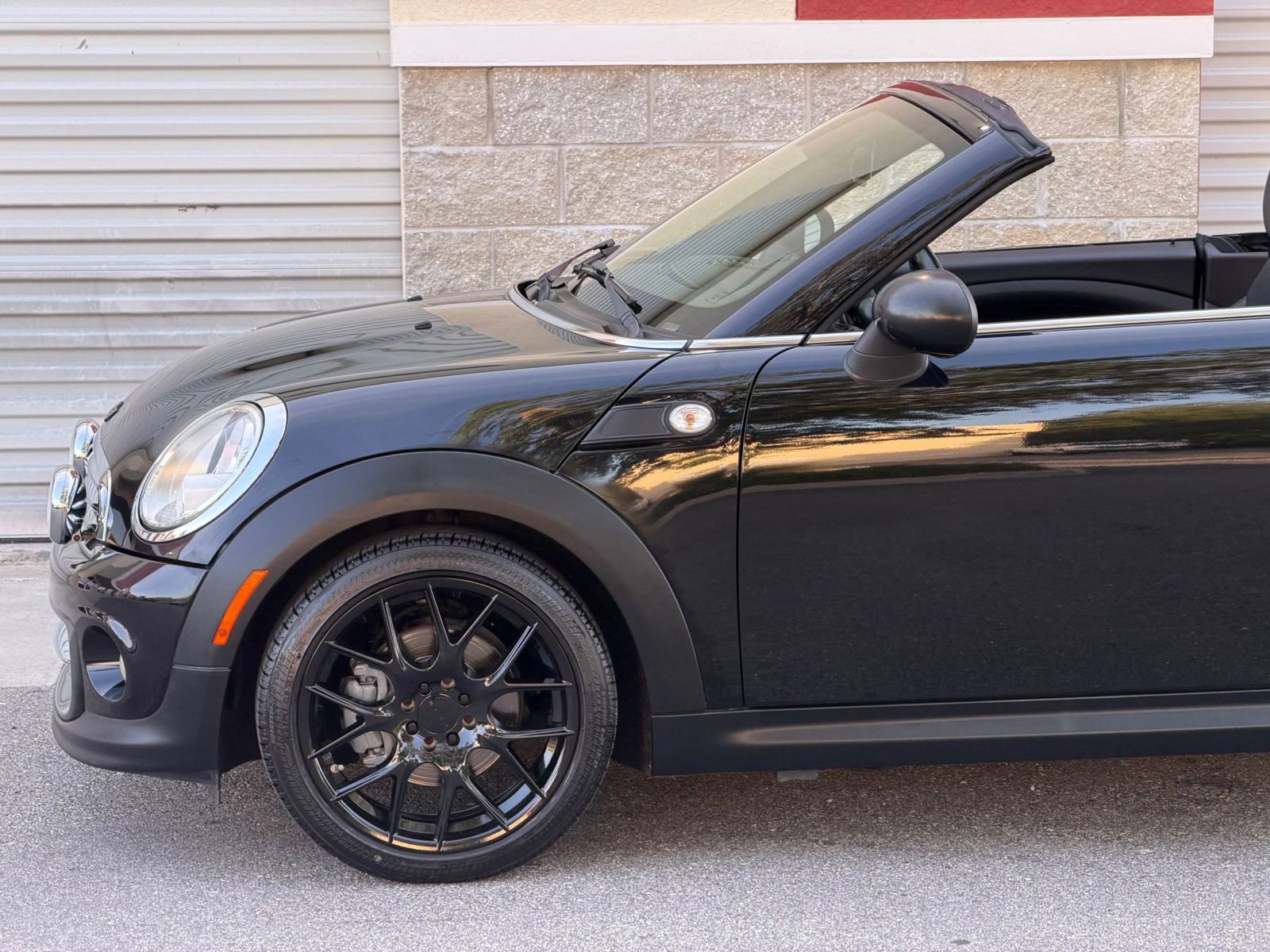 Used 2013 MINI Cooper Roadster FWD image 94
