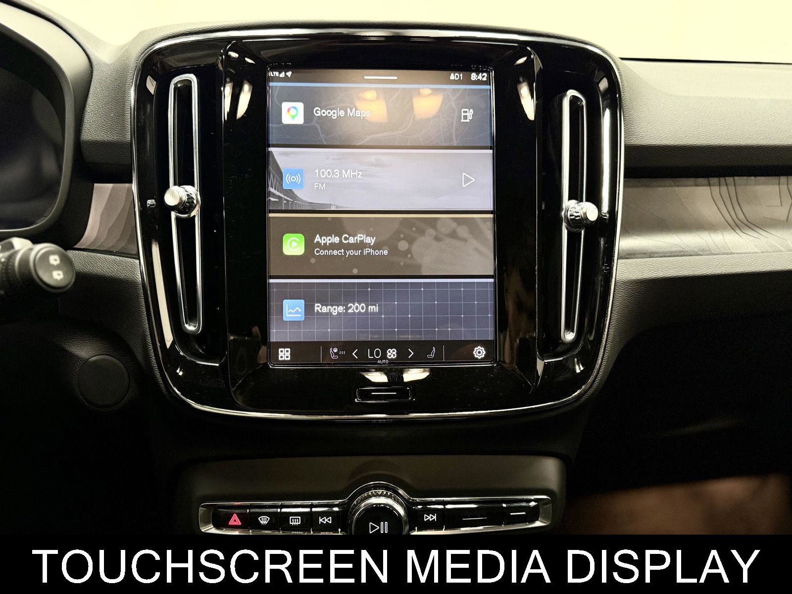 Used 2023 Volvo XC40 Recharge Ultimate w/ Protection Package Premier image 24