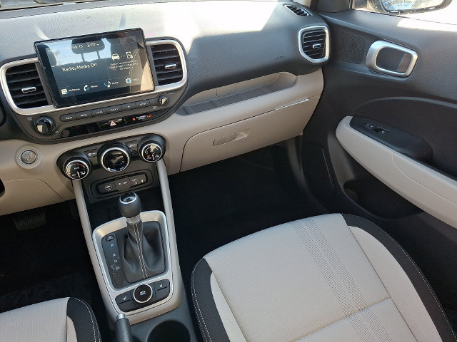New 2026 Hyundai Venue SEL FWD image 11