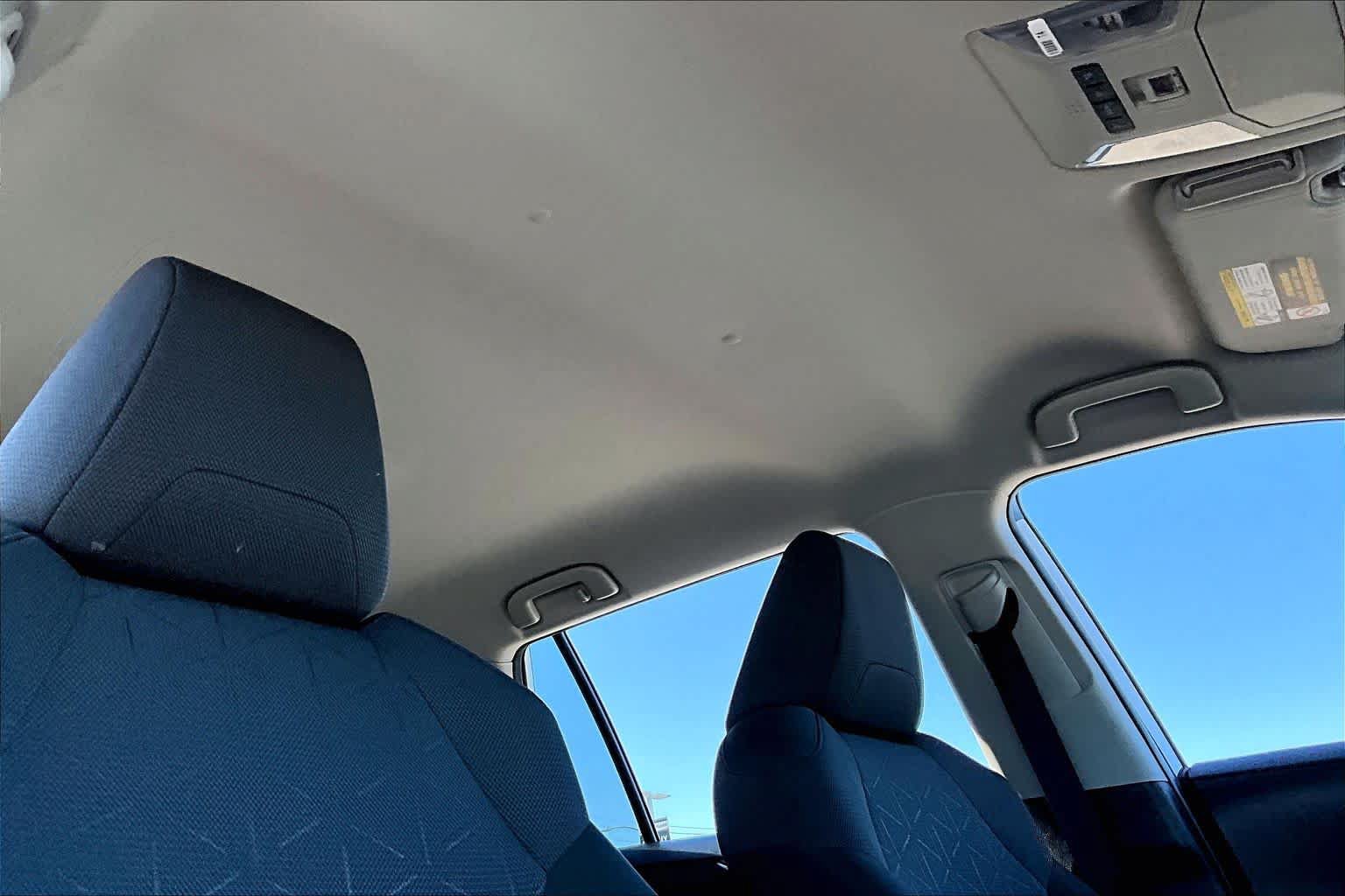 Certified 2022 Toyota RAV4 XLE AWD/4WD image 13