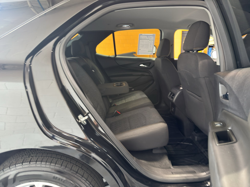Used 2023 Chevrolet Equinox LT AWD/4WD image 20