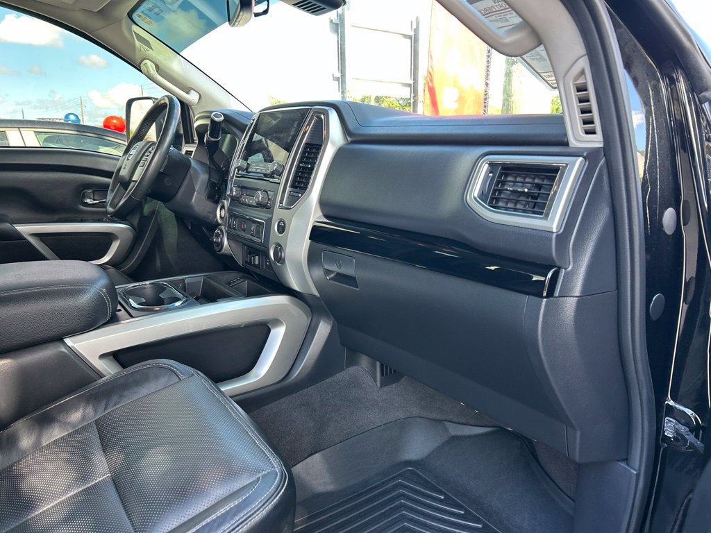 Used 2021 Nissan Titan SV w/ SV Convenience Package AWD/4WD image 42