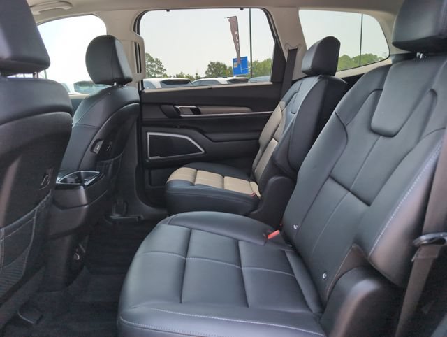 Used 2022 Kia Telluride EX w/ EX Premium Package FWD image 29