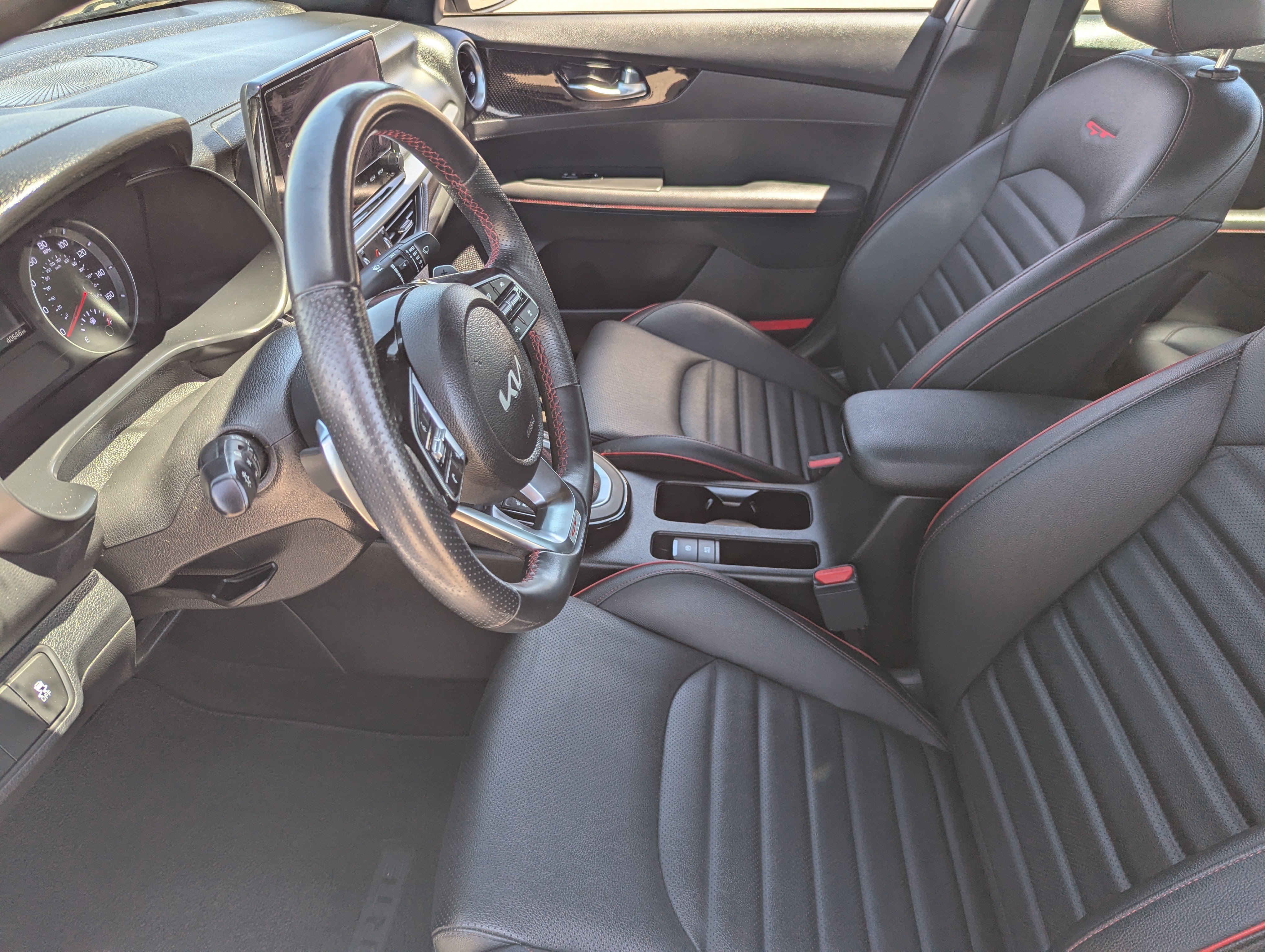 Certified 2023 Kia Forte GT w/ GT2 Package FWD image 17
