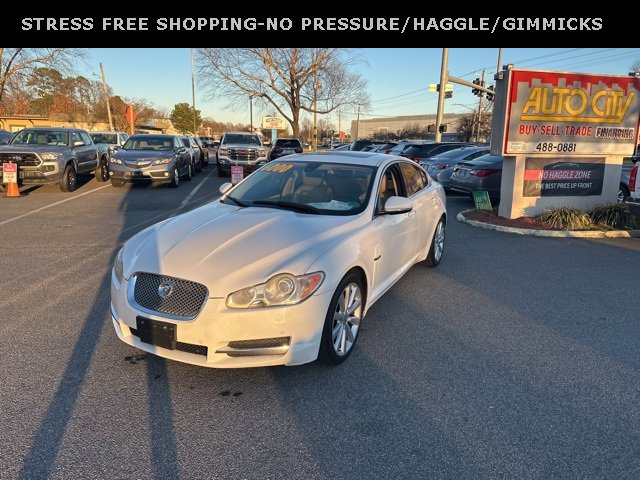 Used 2011 Jaguar XF Premium image 30