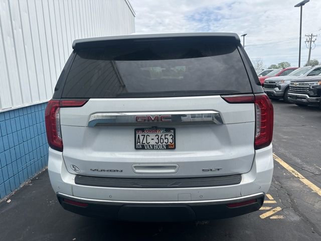 Used 2022 GMC Yukon XL SLT w/ SLT Luxury Package AWD/4WD image 3