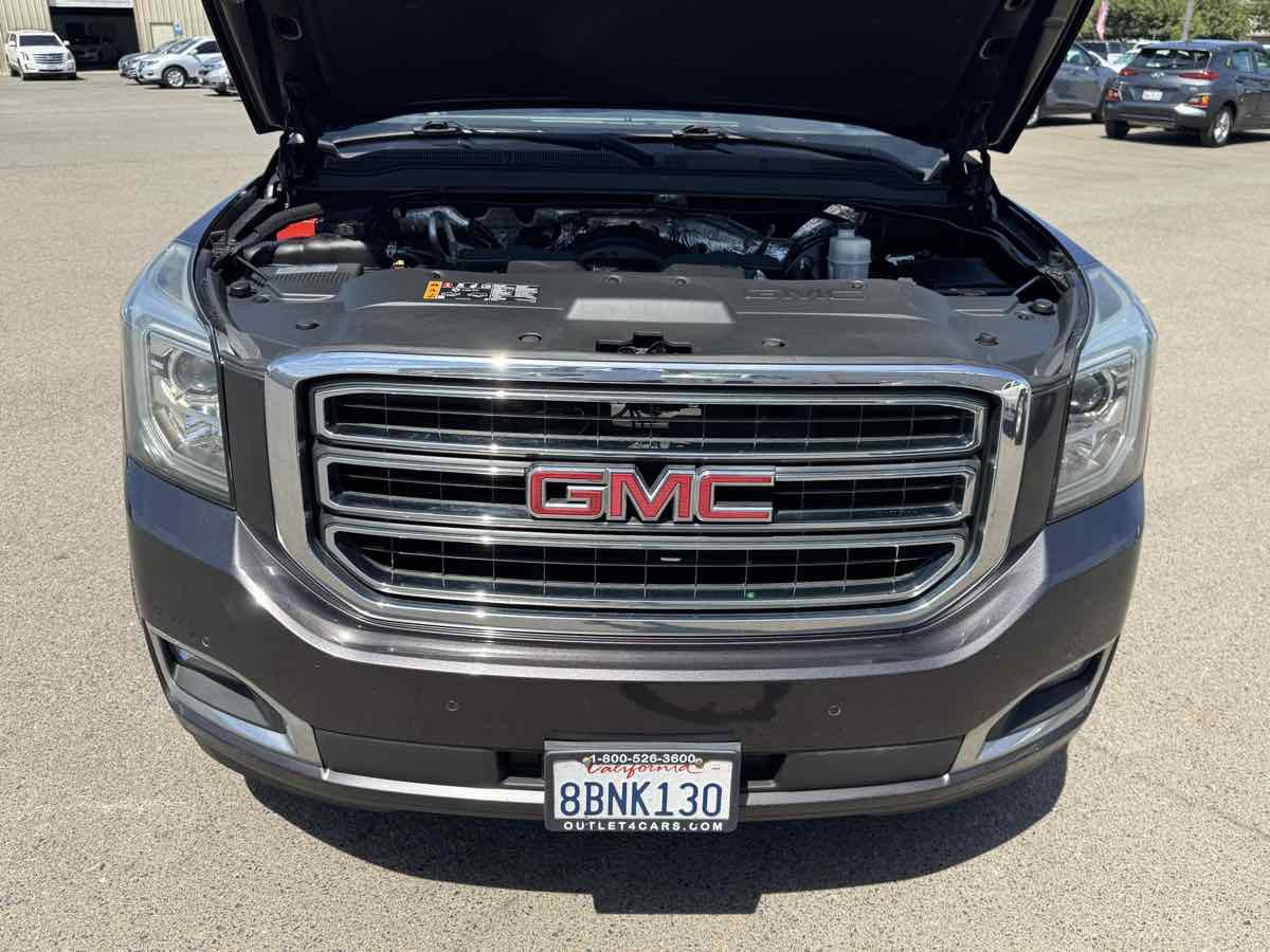Used 2017 GMC Yukon SLE w/ SLE Value Package AWD/4WD image 41