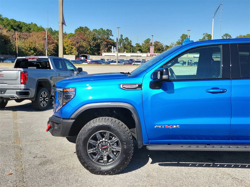 Used 2024 GMC Sierra 1500 AT4X image 5