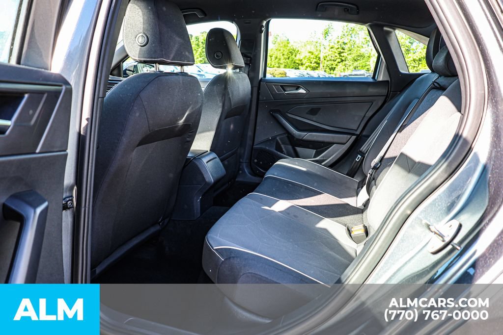 Used 2025 Volkswagen Jetta Sport FWD image 18