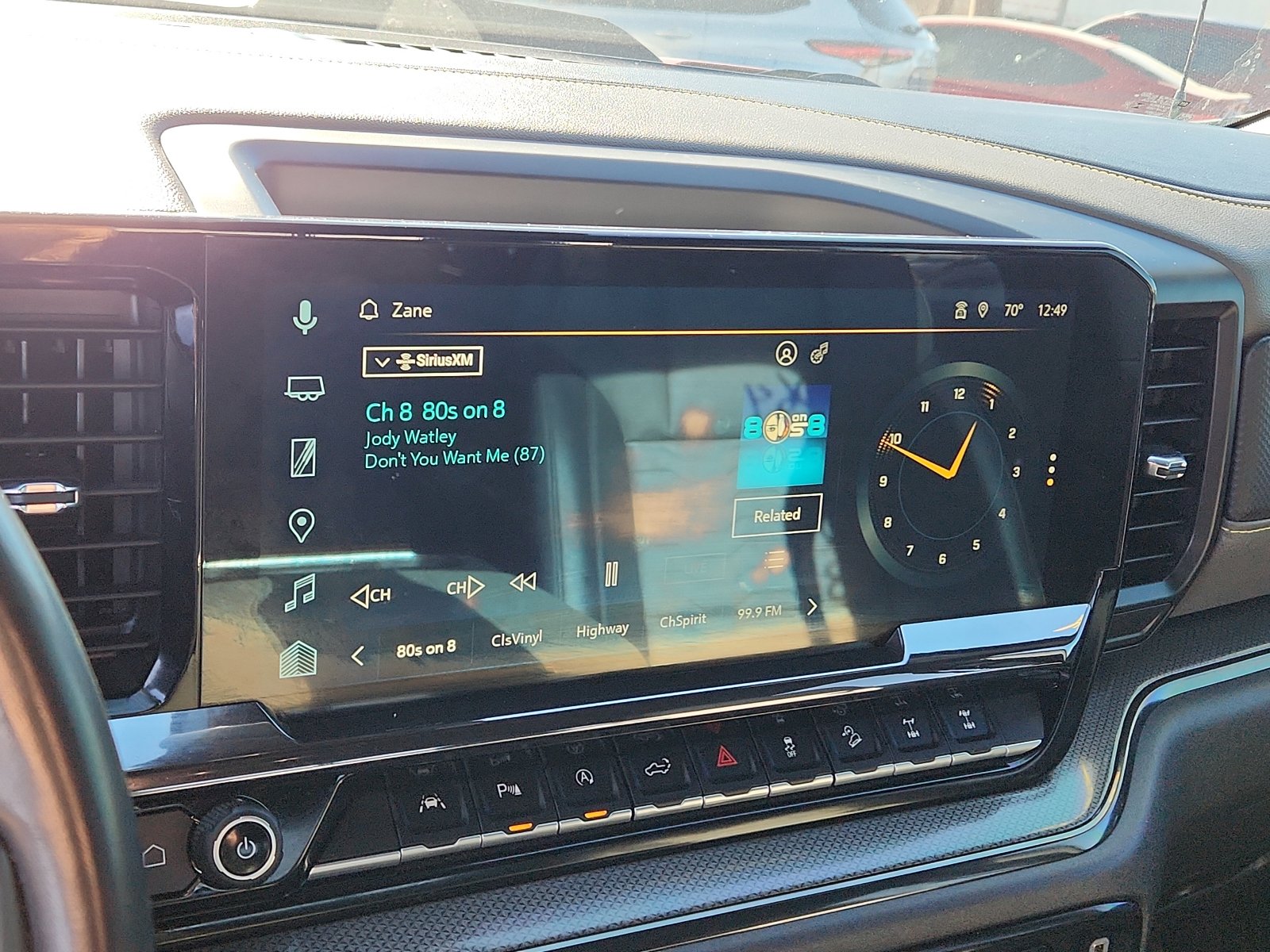 Used 2023 Chevrolet Silverado 1500 ZR2 w/ Technology Package image 16