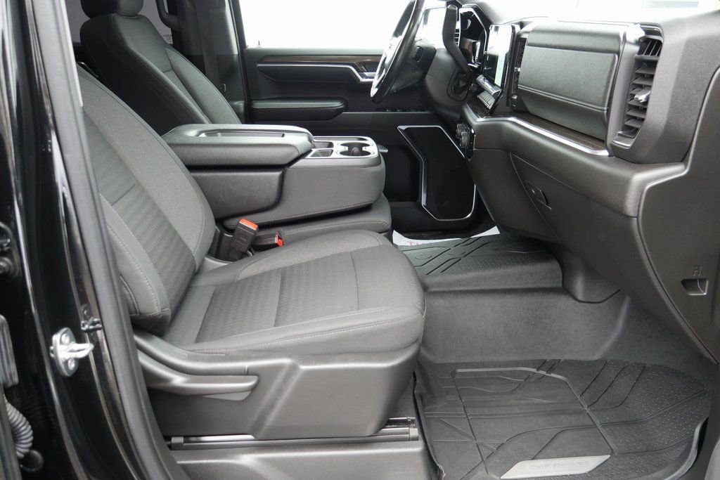 Used 2022 Chevrolet Silverado 1500 RST image 21