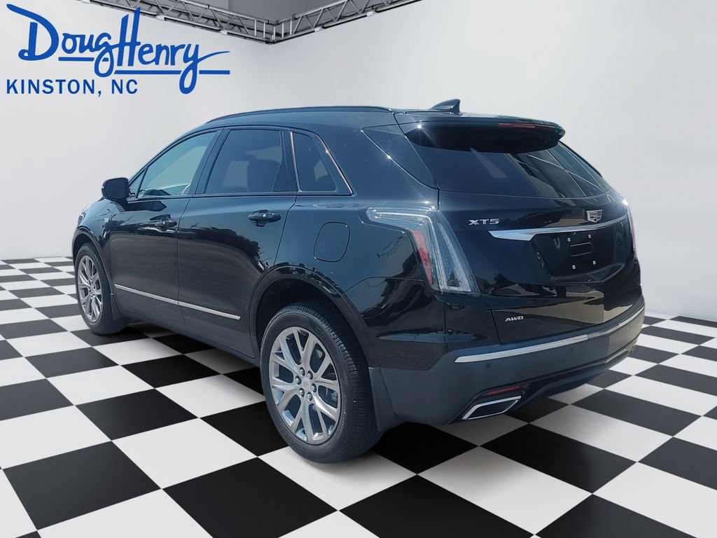 Used 2020 Cadillac XT5 Sportv AWD/4WD image 3