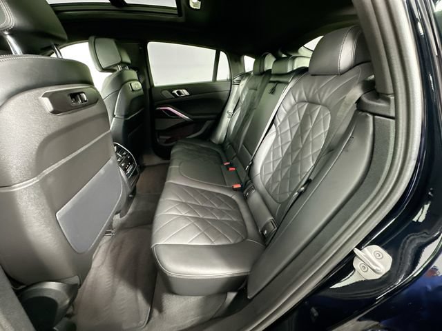 Used 2025 BMW X6 xDrive40i AWD/4WD image 25