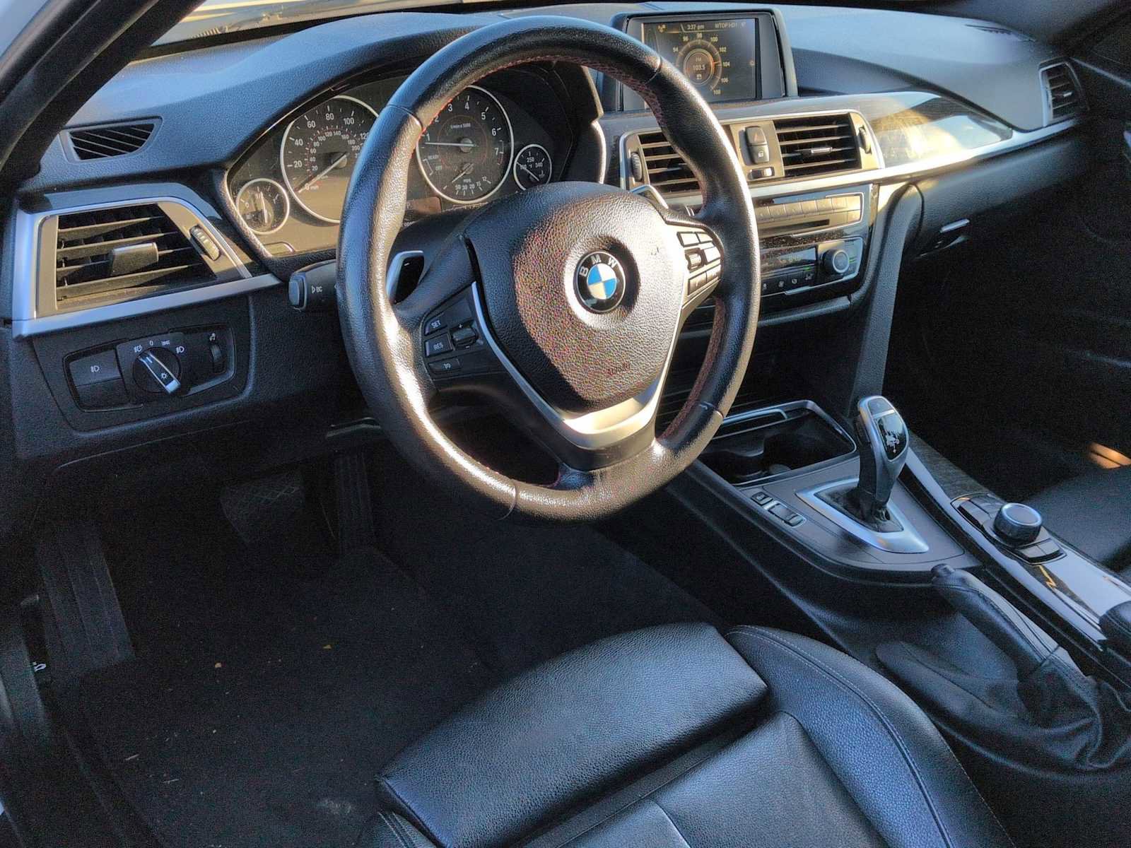 Used 2016 BMW 328i xDrive Sedan image 16