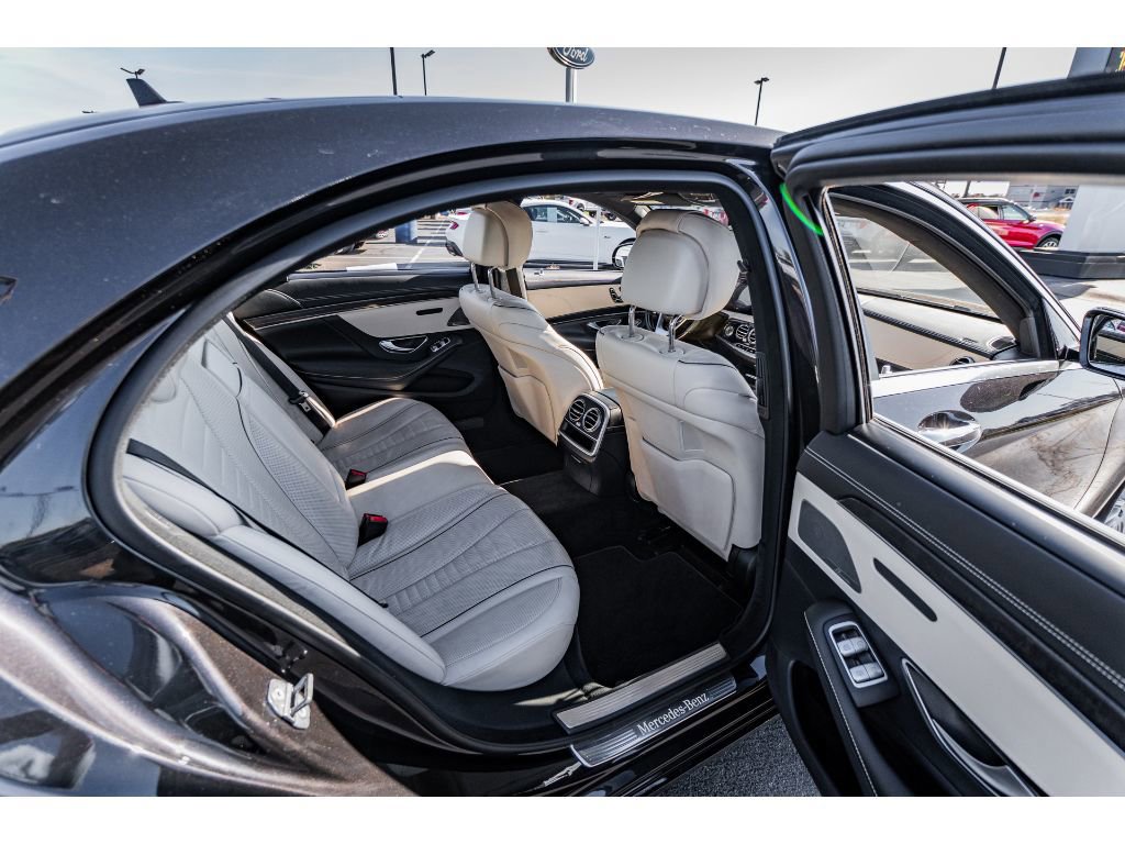 Used 2018 Mercedes-Benz S 560 4MATIC Sedan image 27