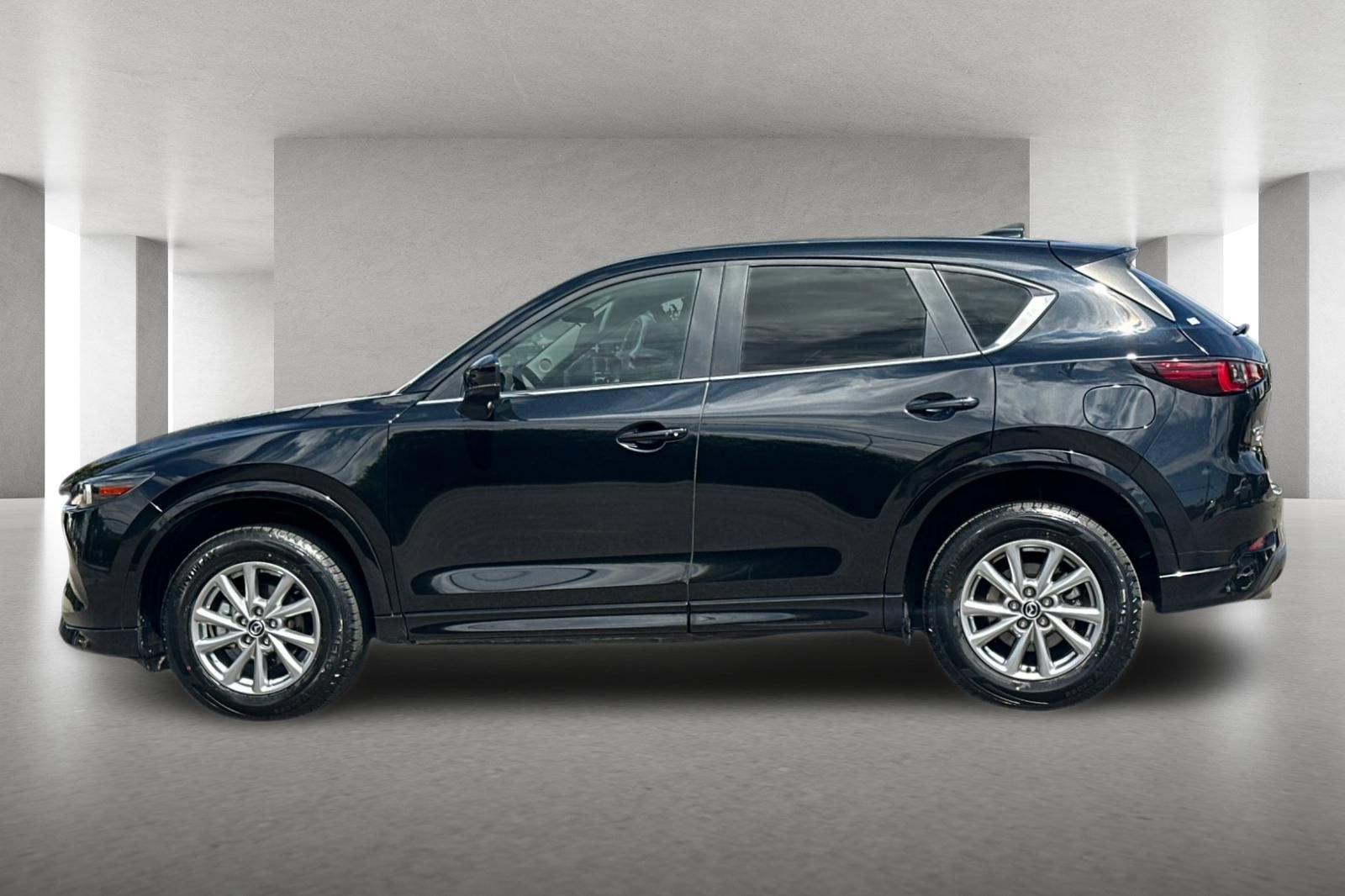 Used 2025 MAZDA CX-5 AWD 2.5 S w/ Select Package image 7