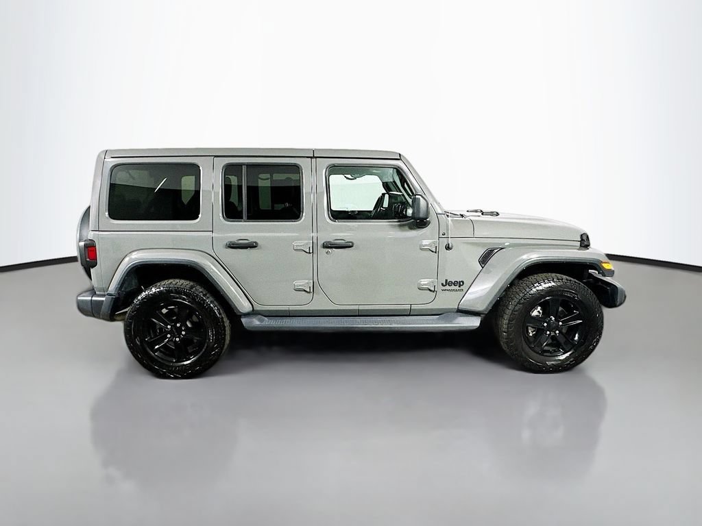 Used 2021 Jeep Wrangler Unlimited Sahara AWD/4WD image 7