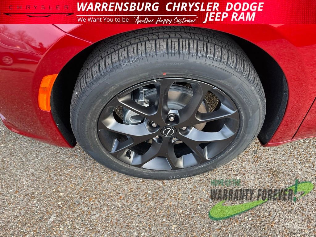 New 2026 Chrysler Pacifica Select w/ S Appearance Package image 14