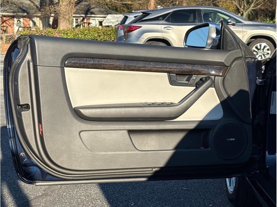 Used 2006 Audi S4 Cabriolet image 7