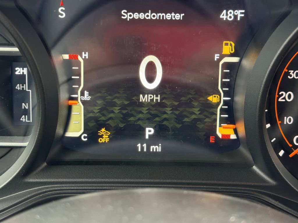 New 2026 Jeep Gladiator Sahara image 31