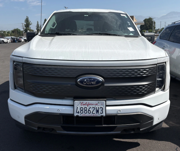 Certified 2022 Ford F150 Lightning XLT w/ Tow Technology Package AWD/4WD image 2