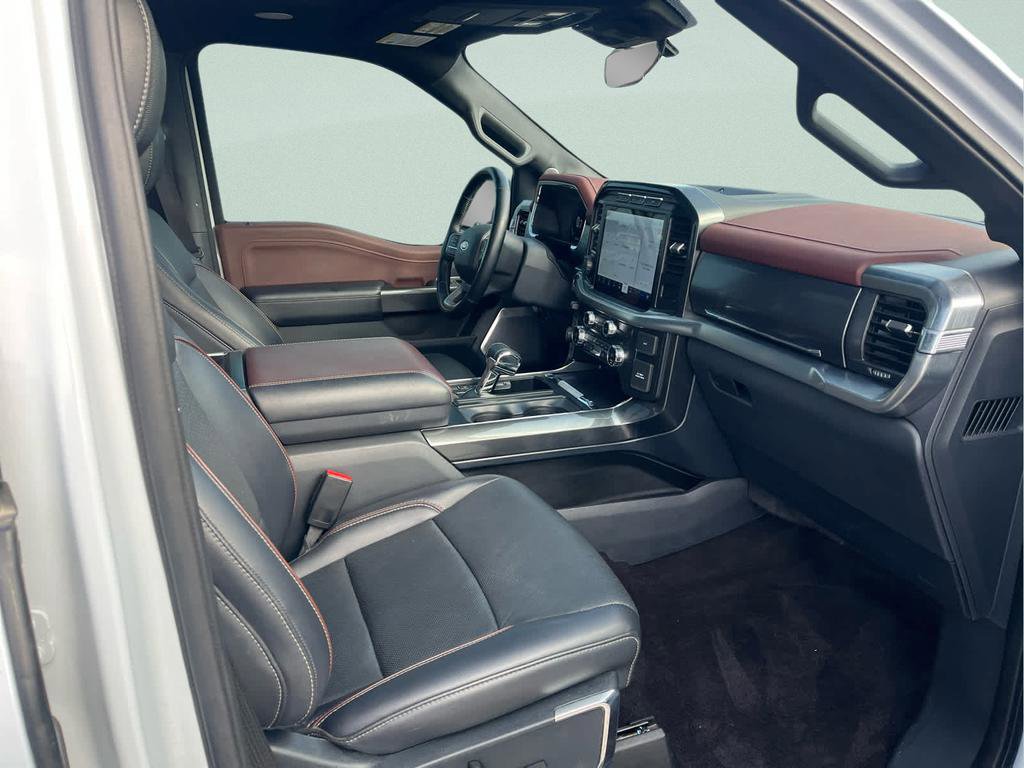 Used 2021 Ford F150 Lariat w/ Equipment Group 502A High image 9