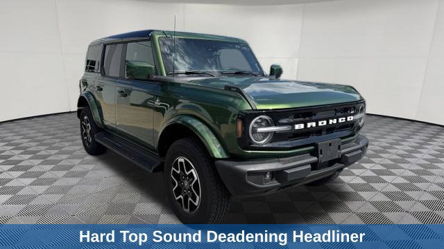 Used 2025 Ford Bronco Outer Banks AWD/4WD image 8
