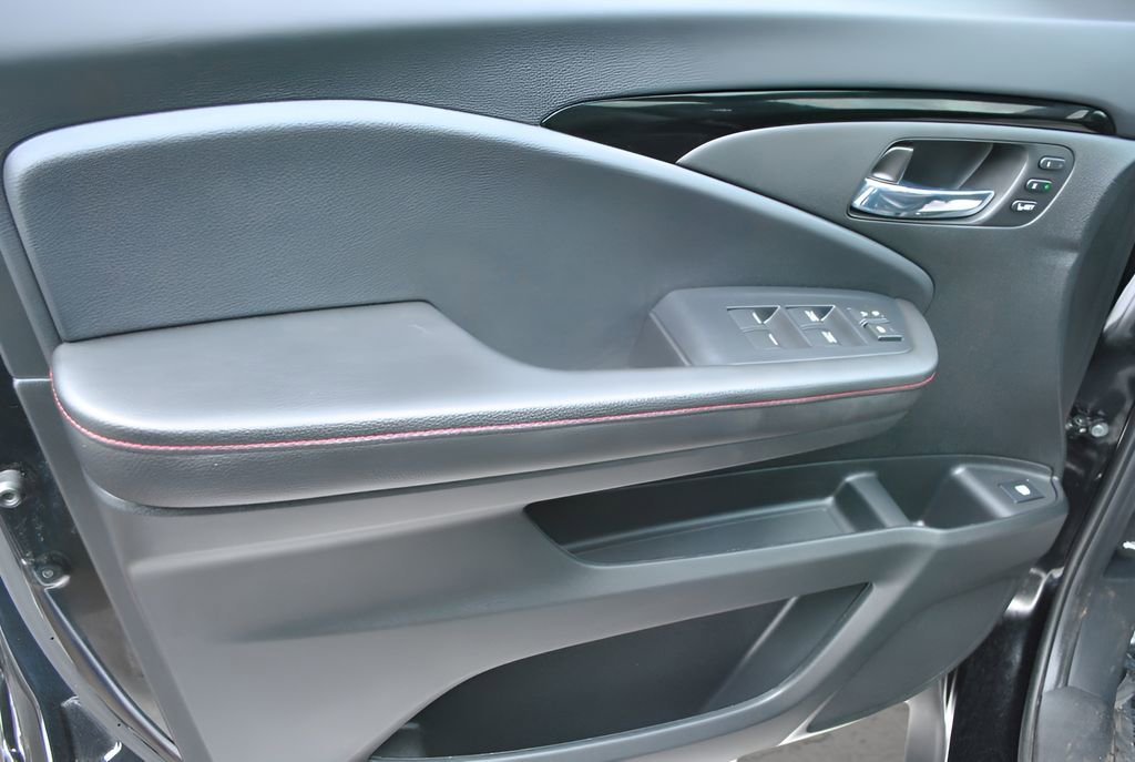 Certified 2024 Honda Ridgeline Black Edition image 25